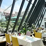 Hotel-restaurant Anne-sophie מלון 4*
