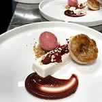Hotel-restaurant Anne-sophie מלון 4*