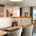 Hotel-restaurant Anne-sophie מלון