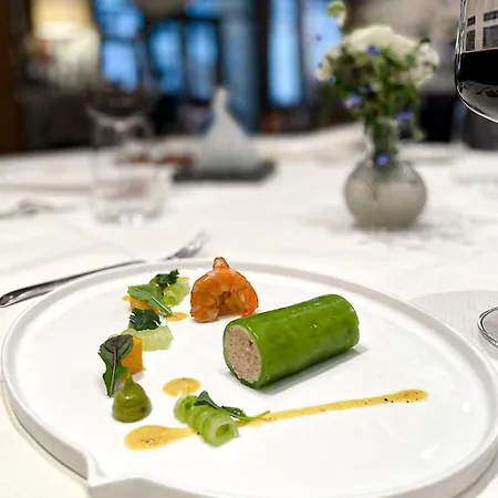 Hotel-restaurant Anne-sophie ホテル