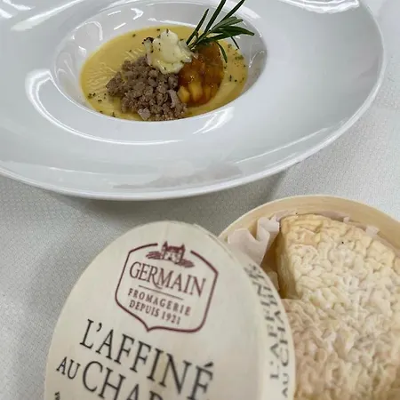 Hotel-restaurant Anne-sophie ホテル